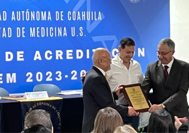 Recibe la Facultad de Medicina de la UA de C acreditación internacional