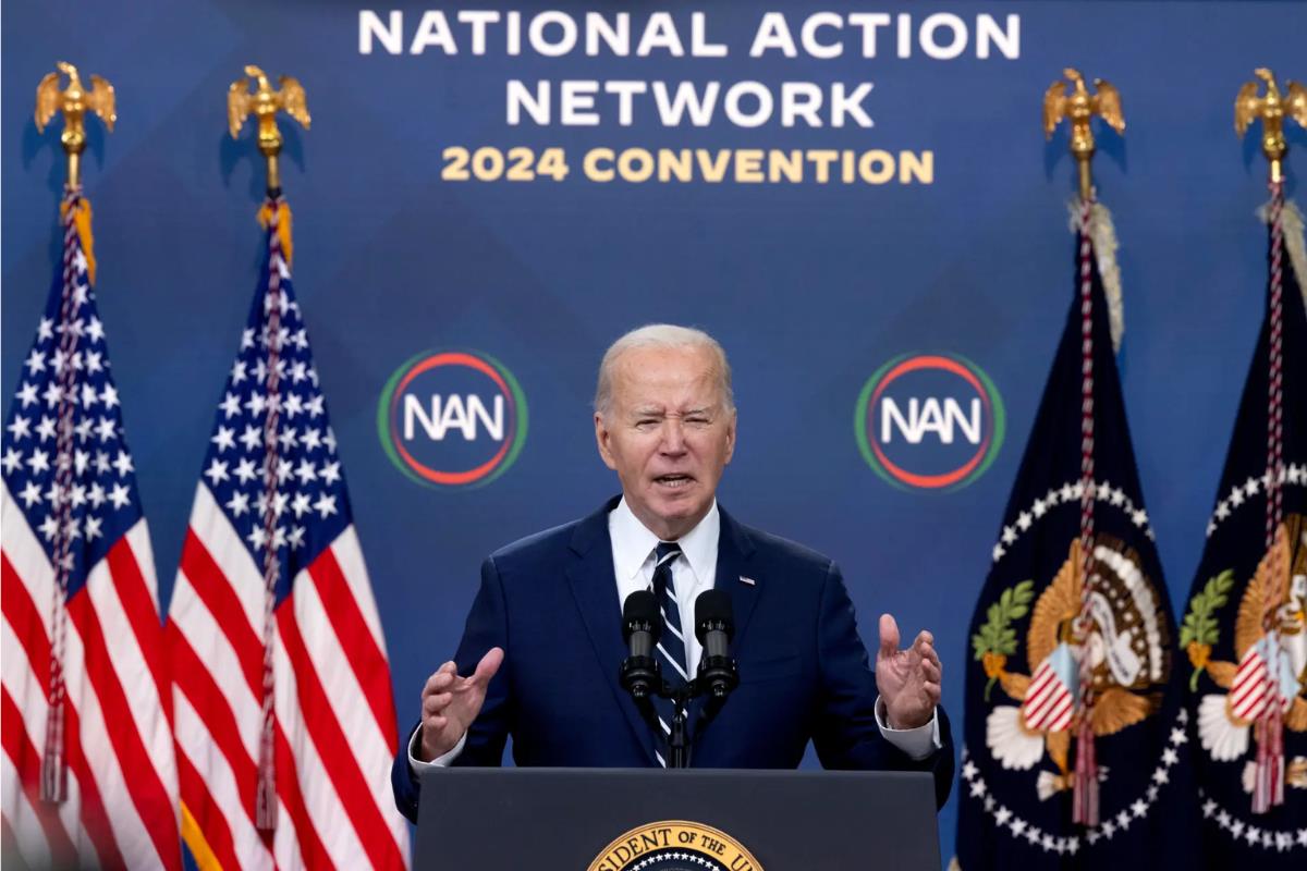 El presidente de Estados Unidos, Joe Biden, habla ante la Convención de la Red de Acción Nacional, en la Casa Blanca, en Washington. Foto: EFE