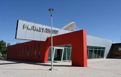 Van por reconocimientos al Planetarium Torreón por cobertura de eclipse de Sol