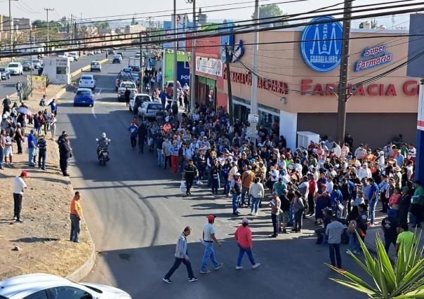 Crisis de agua potable desencadena caos vial en Lechería-Texcoco