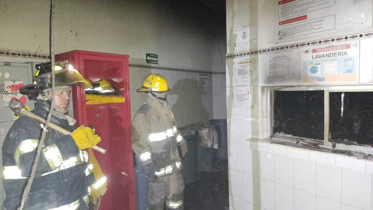 Se registra incendio en la carnicería San Juan de Guadalupe