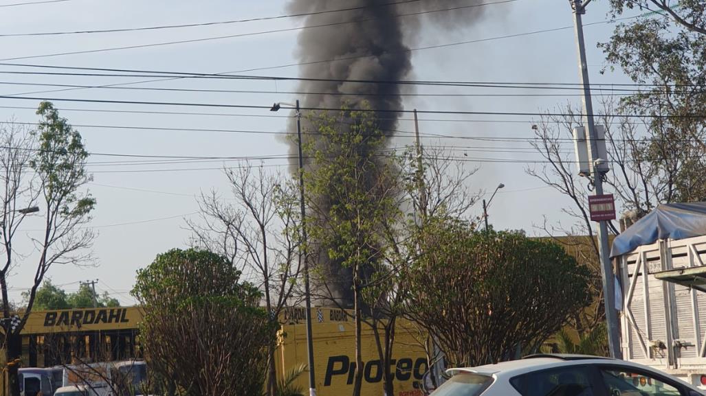 Se desploma helicóptero al Sur de CDMX, cerca de Ciudad Universitaria