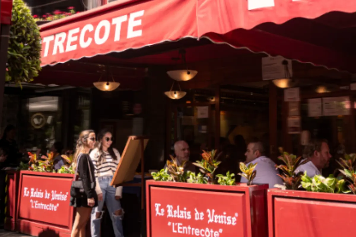 Restaurante Le Relais de Venise en CDMX. Foto tomada de: @lerelaisdeveniseoficial