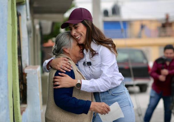 Continúa Cecy Guadiana recorrido por sectores de Saltillo y la entidad