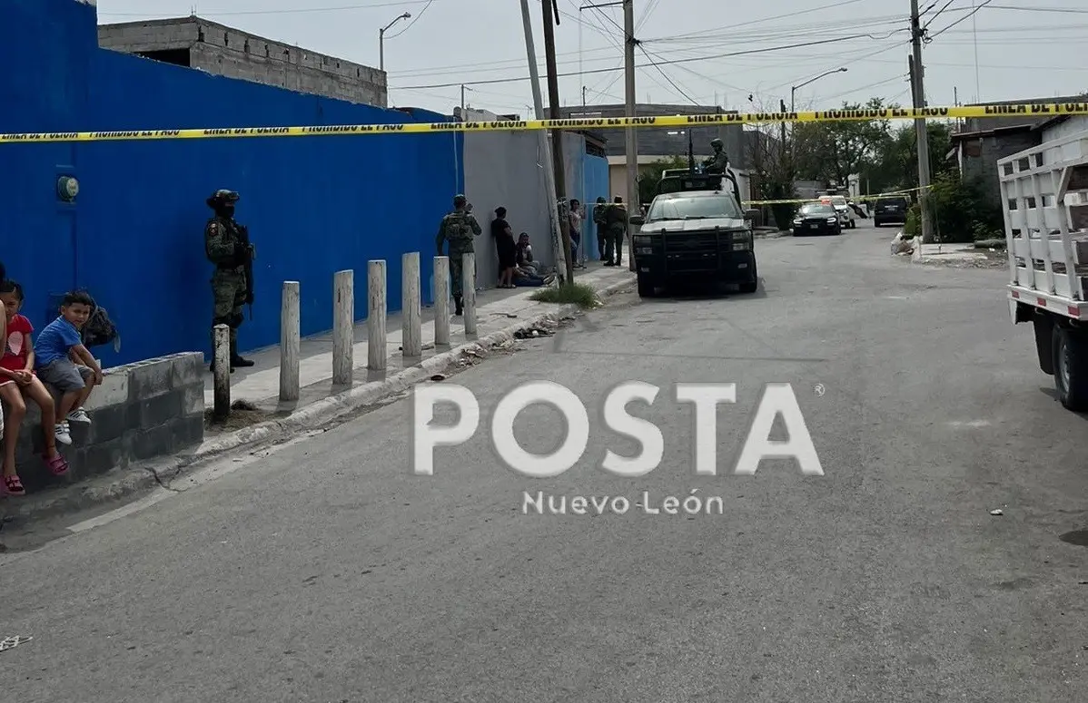 Hallan a un hombre sin vida en casa abandonada en Monterrey