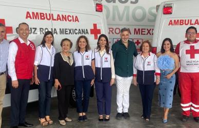 Se traspasa suegra se une a la Cruz Roja para una noble causa (VIDEO)