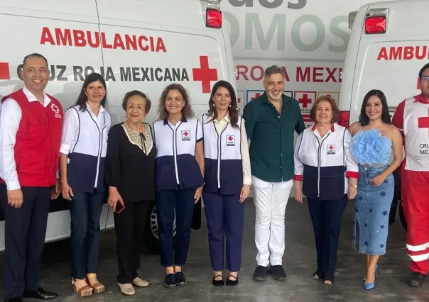 Se traspasa suegra se une a la Cruz Roja para una noble causa (VIDEO)