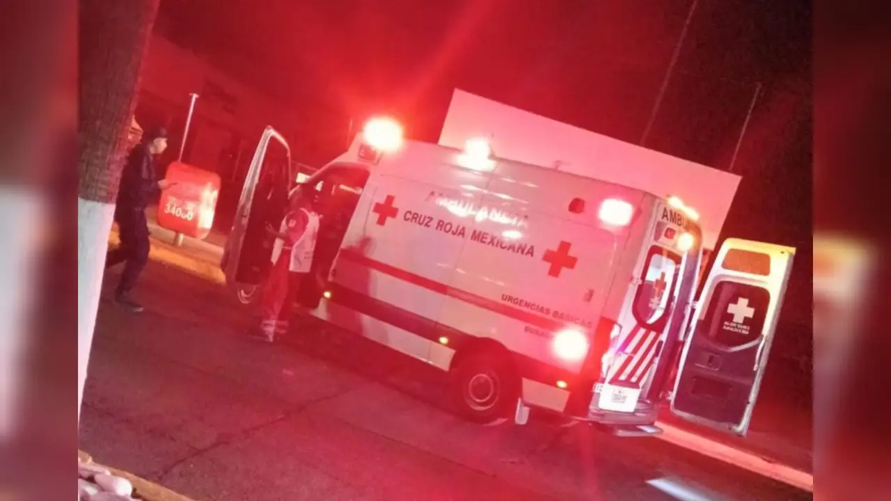 Accidente de motocicleta cobra la vida de adolescente en avenida 20 de Noviembre