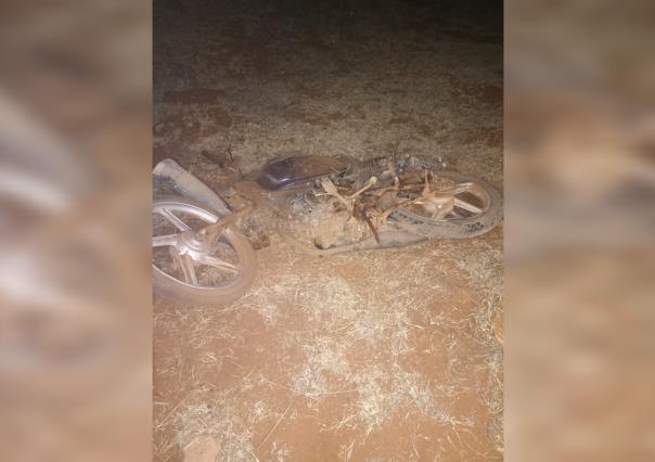 Chocan por alcance a un motociclista y muere