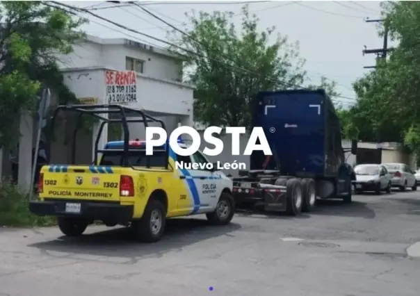 Encuentran tráiler con reporte de robo en Monterrey