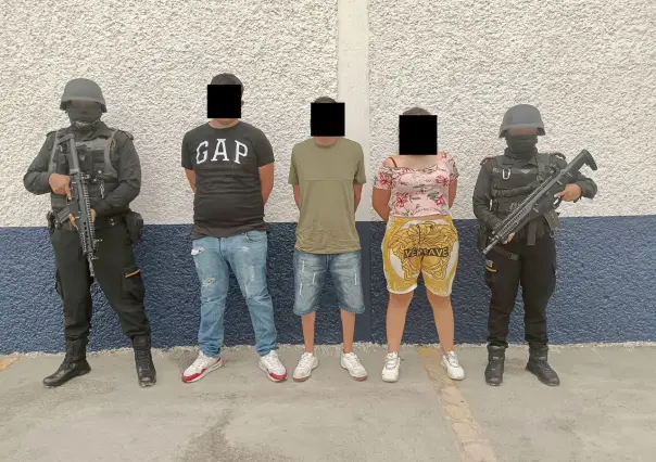 Detienen a tres personas con un arma en la colonia Topo Chico