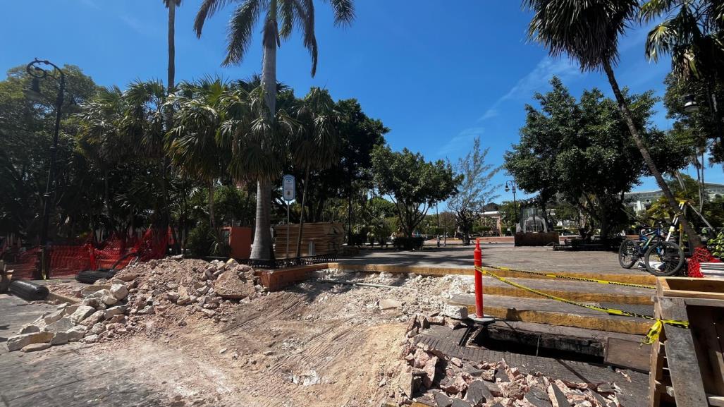 Arrancan trabajos de remodelación en la Plaza Grande de Mérida