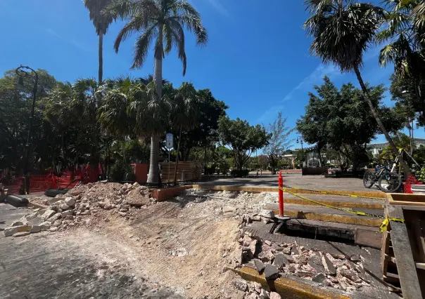 Arrancan trabajos de remodelación en la Plaza Grande de Mérida