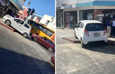 Sorprende choque en Centro de Mérida: Transporte público y autos involucrados