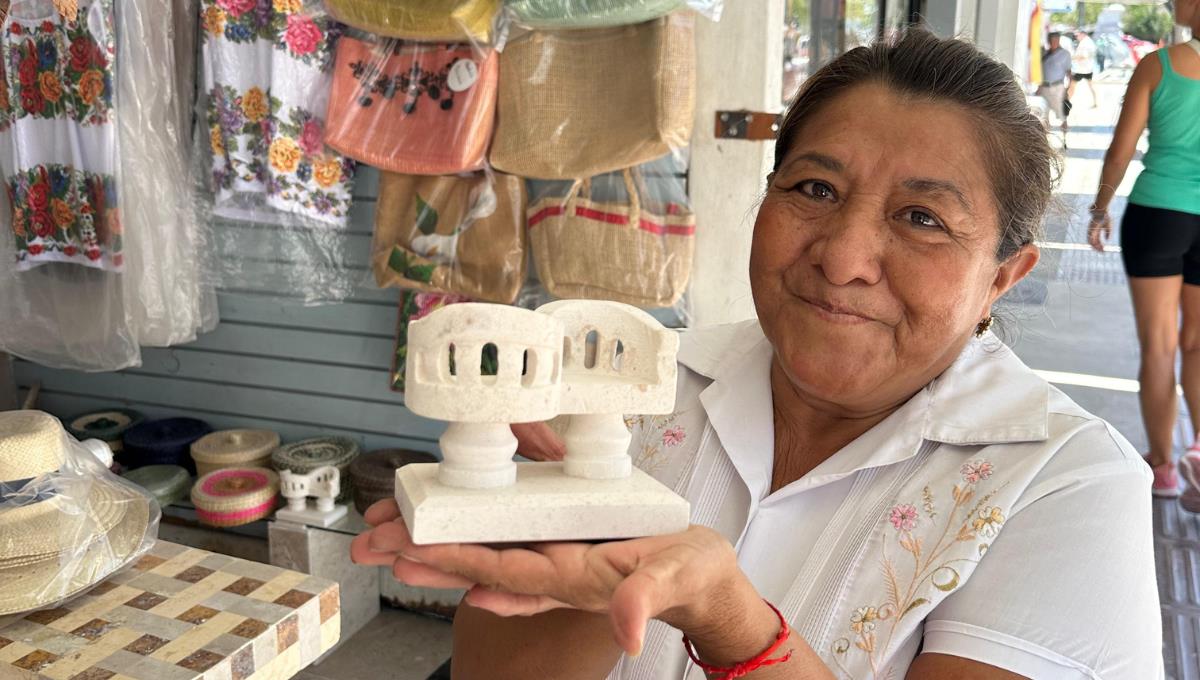 Los vendedores ambulantes son otra de las amenazas con la que tienen que lidiar Foto: Héctor Guarepo