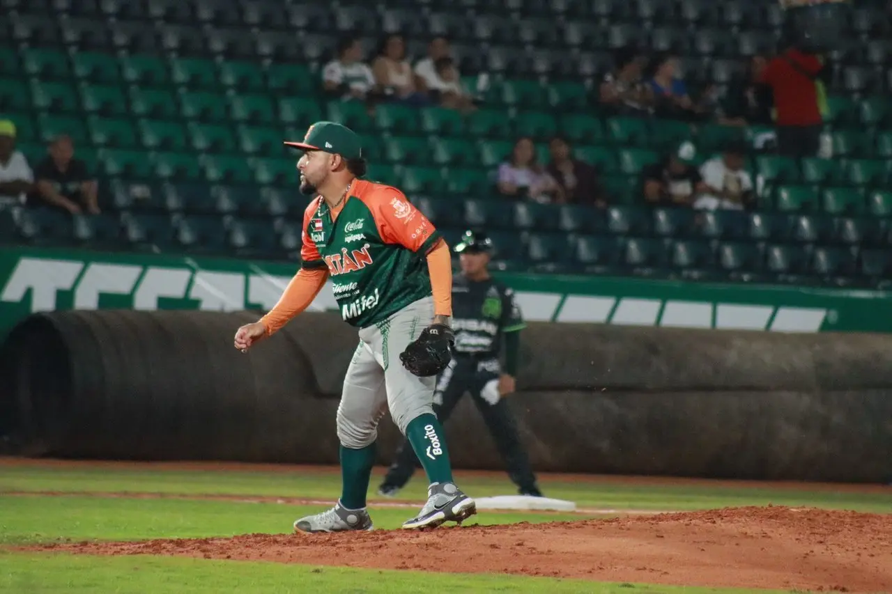 Los Leones de Yucatán se llevaron el primer juego de la serie en Villahermosa ante los Olmecas de Tabasco.- Foto cortesía