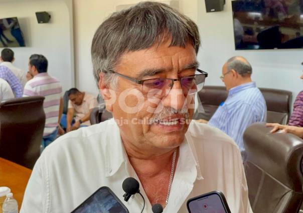 Solicita Oscar Leggs licencia de 15 días al cargo de alcalde en Los Cabos
