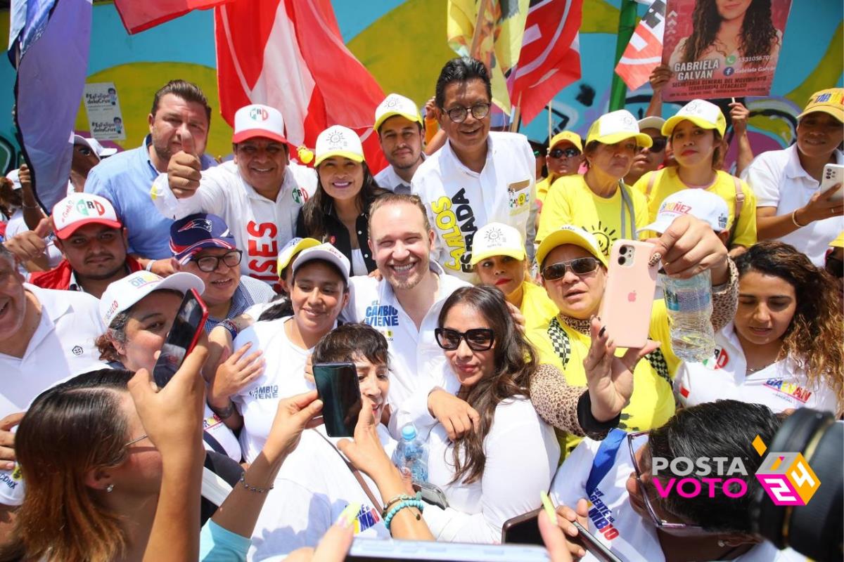 Santiago Taboada durante su visita a Iztacalco, Foto: X (Twitter): @STaboadaMx