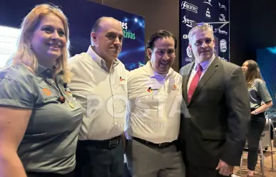 “Sigue en pie Tesla”, asegura Secretario de Economía