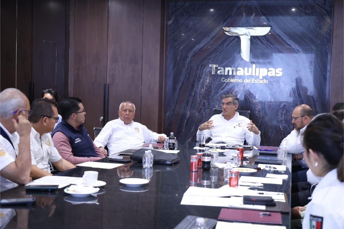 Reunión de trabajo entre autoridades del Gobierno de Tamaulipas y el Instituto Nacional de Migración. Foto: Agencia