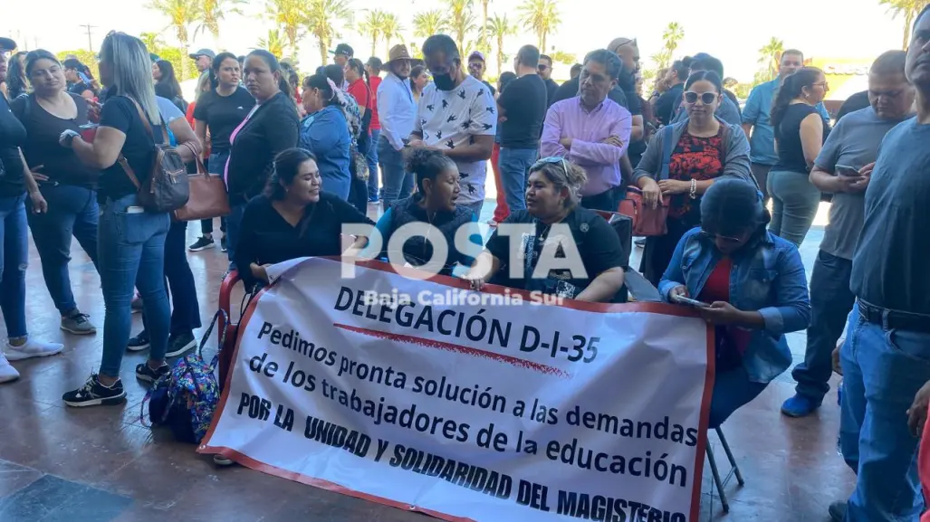 Maestro luchando también está enseñando: protesta magisterial en BCS continúa