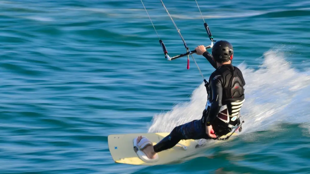 Kitesurf en Yucatán: Descubre las mejores playas para practicarlo