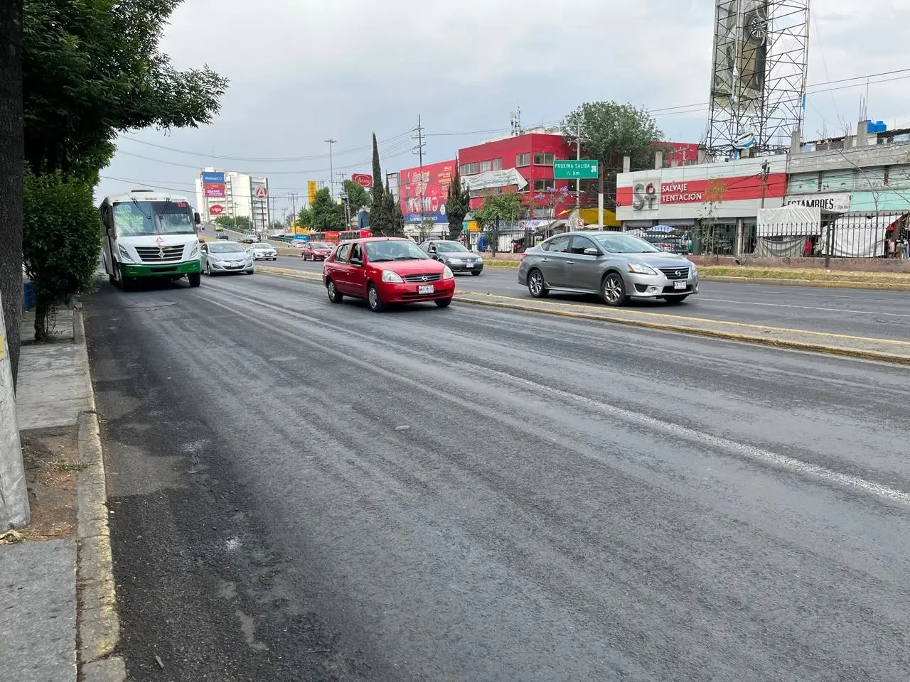 Los trámites vehiculares en línea ahorran tiempo y ofecen comodidad para no tener que acudir a las oficinas estatales. Foto: Alberto Dzib