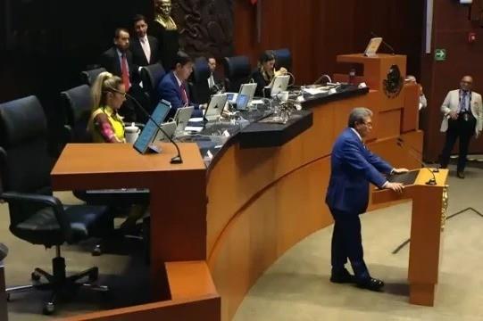 Los legisladores de MORENA destacaron que se trata de una medida que permitirá garantizar “el respeto irrestricto a la separación de poderes”. Foto: Forbes.