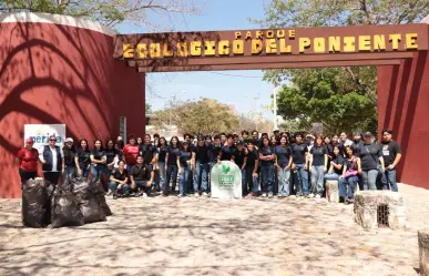 Estudiantes de la preparatoria 2 de la Uady participan en el Colillatón