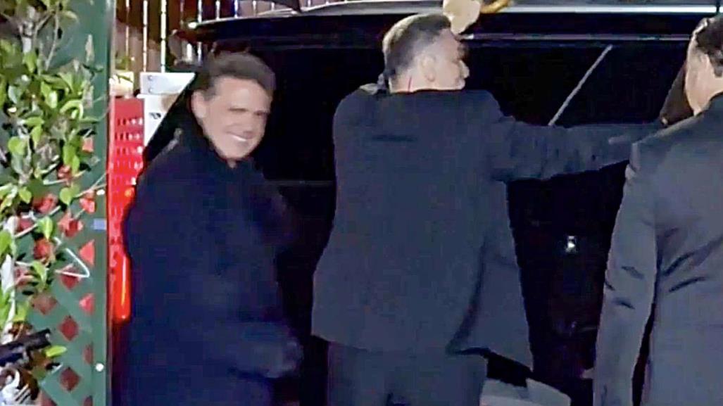 Cumple Luis Miguel 54 años, los famosos lo recuerdan con cariño