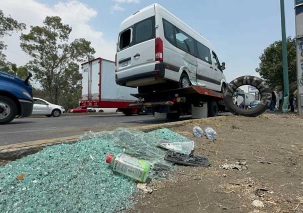 Tlalnepantla: Volcadura de vagoneta deja 10 estudiantes heridos