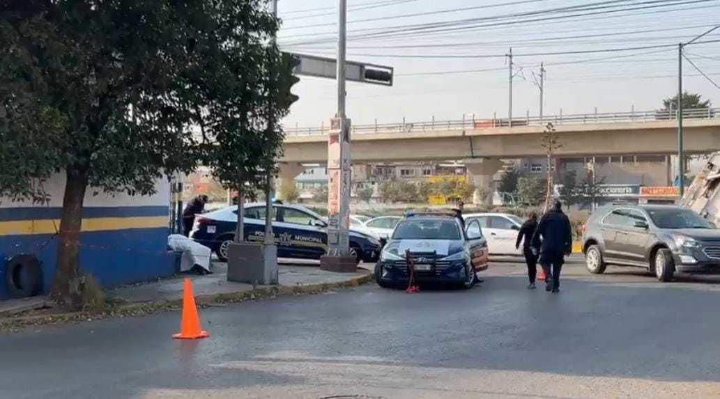 Hallan cadáver frente a vulcanizadora