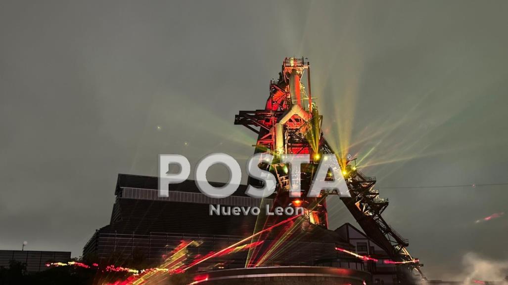 Presentan espectacular show de luces por 200 años de Nuevo León