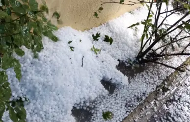 Cae granizada en Santiago, Nuevo León (VIDEO)