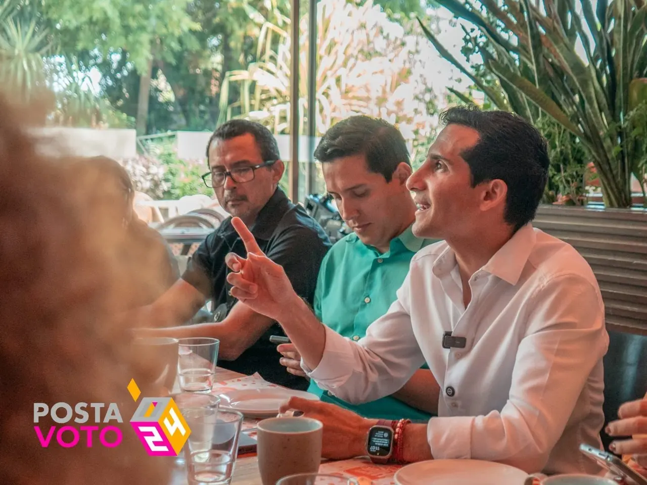 Rommel Pacheco ha llamado a una transformación en el gobierno de Mérida, en una reunión con los medios. Foto: Cortesía