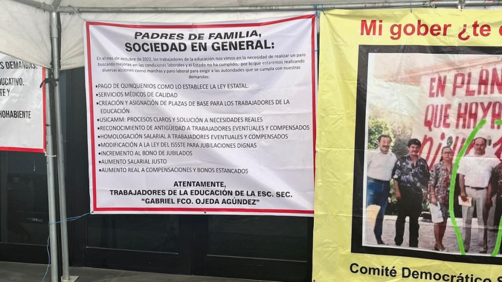 ¡Va de nuevo! Toman docentes la oficina de la Secretaría de Finanzas