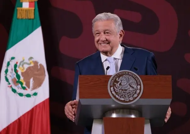 AMLO celebra aprobación del Fondo de Pensiones en México