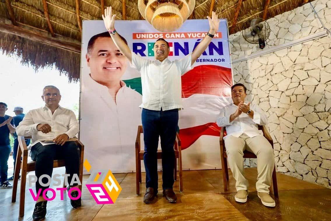 Renán Barrera concha, en reunión con empresarios provenientes de diferentes estados del país. Foto: Cortesía