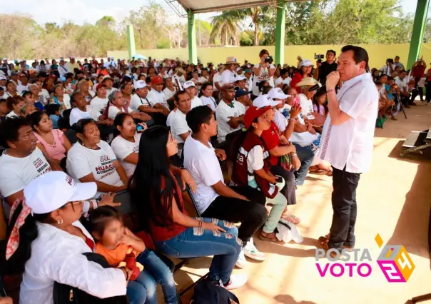 Huacho Díaz Mena: Compromiso con docentes en Yucatán