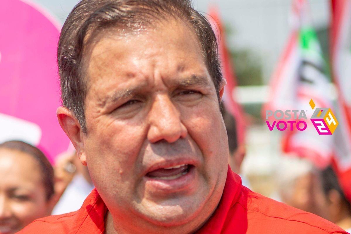 En primer plano el candidato a la Alcaldía de Guadalupe por la coalición Fuerza y Corazón X Nuevo León José Luis Garza Ochoa. Foto: Coalición Fuerza y Corazón X Nuevo León