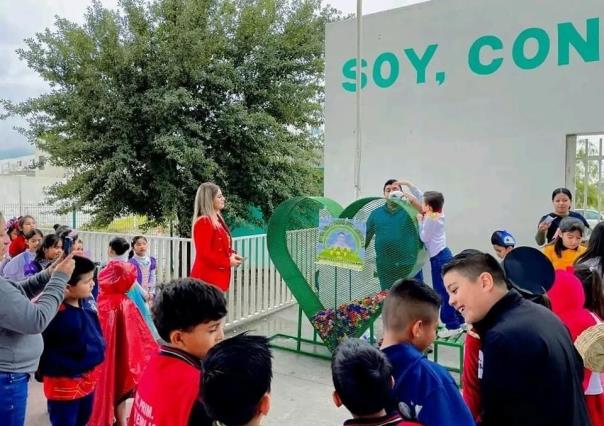 Inauguran corazón de recolección de tapitas en primaria de García