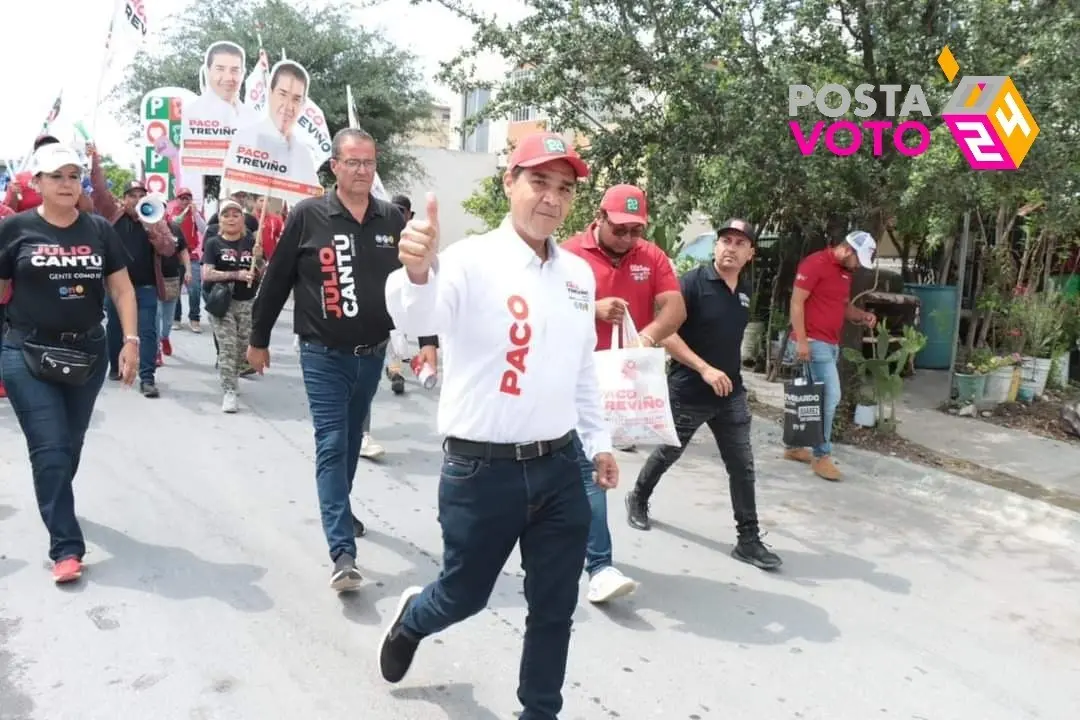 Durante un recorrido por la Colonia Valle Sur, Treviño expresó su compromiso de seguir trabajando en programas sociales para beneficiar a todas las familias juarenses. Foto: POSTA.