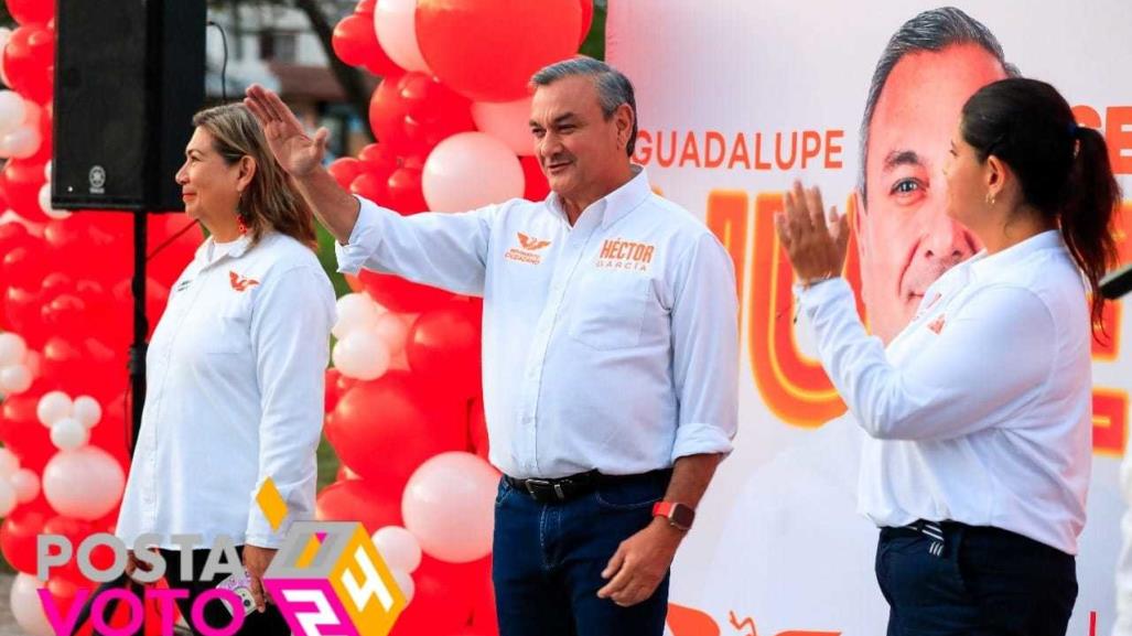 Garantiza Héctor García 3 nuevas estaciones de Bomberos en Guadalupe