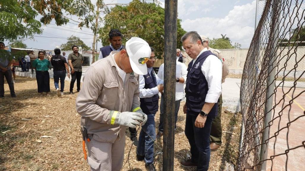 Alcalde de Mérida supervisa revisión de instalaciones eléctricas en parques