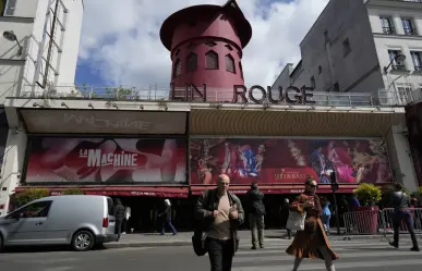 Incidente en el Moulin Rouge: aspas caen en París