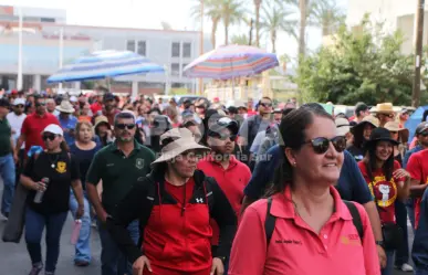 Cumplen docentes una semana de manifestaciones en BCS