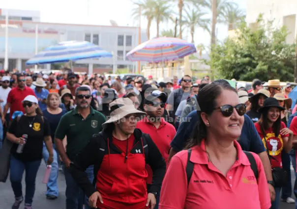 Cumplen docentes una semana de manifestaciones en BCS