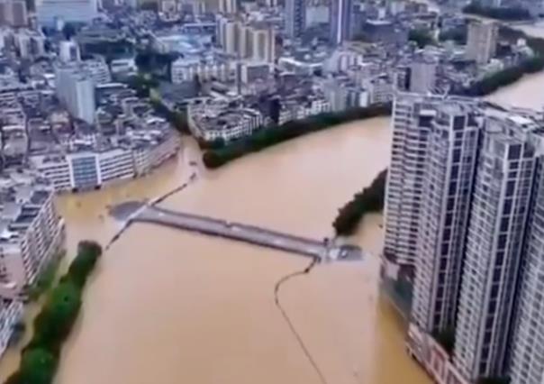 China: Lluvias e inundaciones incrementan número de muertos en el país, ya son 4