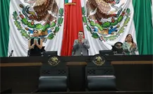 Recuerdan con minuto de aplausos a candidato del PAN