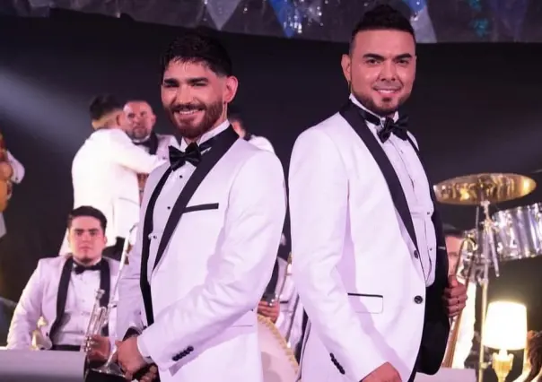 Fan realiza tocamientos a vocalista de Banda El Recodo en pleno show (VIDEO)